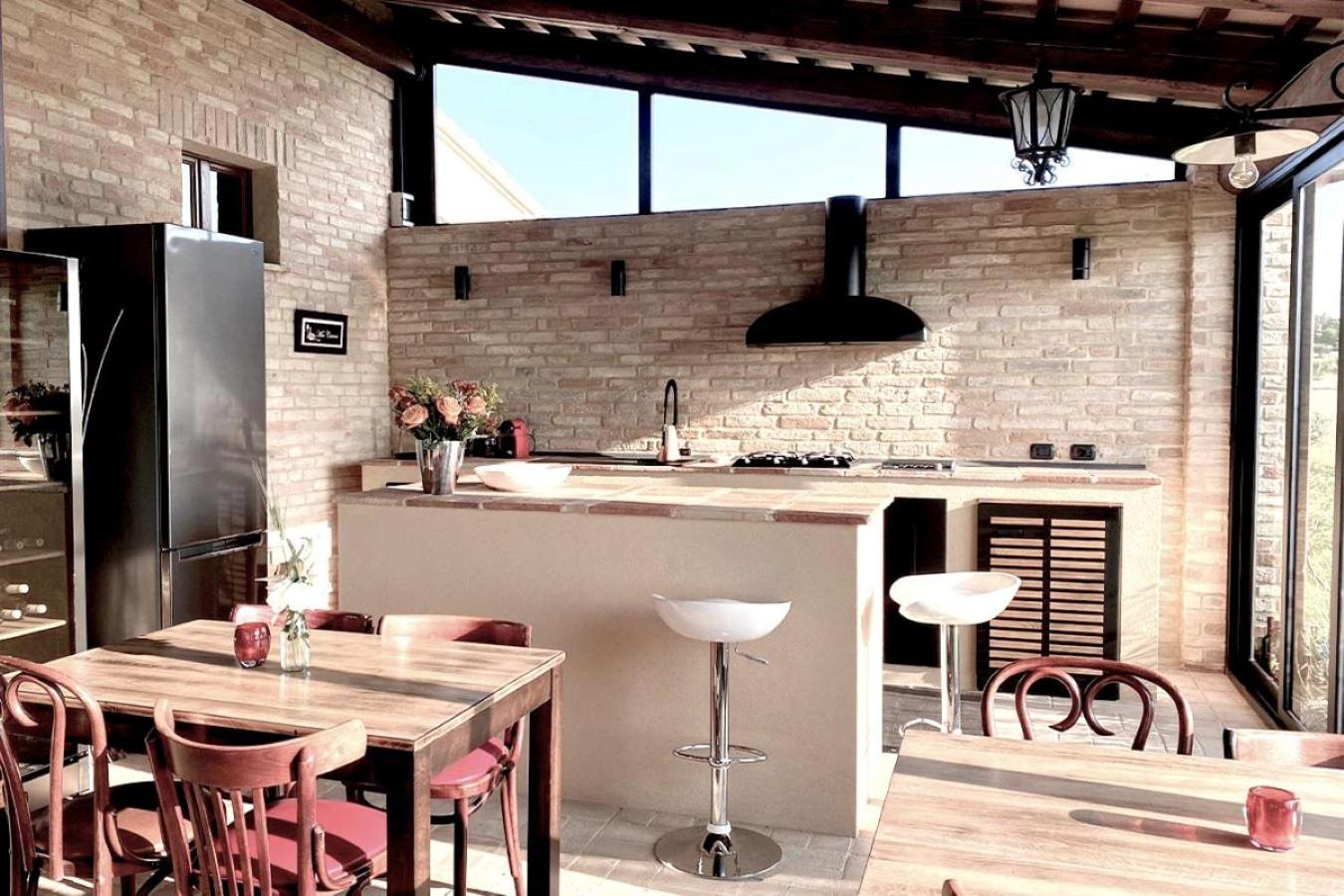 Bed And Breakfast La Vecchia Scuola 몬테파노 외부 사진